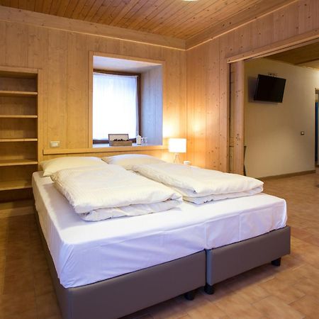 La Villa Feleit Bormio Bagian luar foto